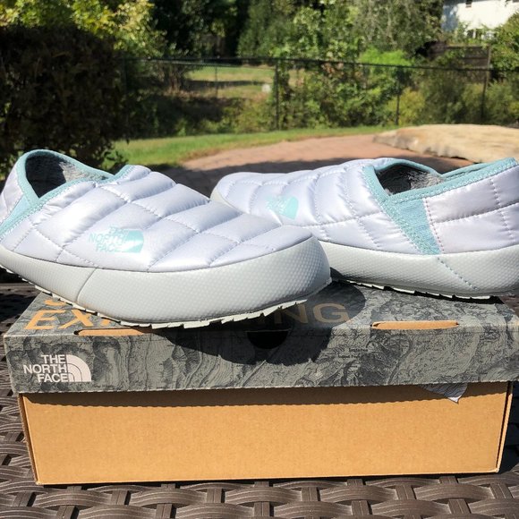 north face sliders womens